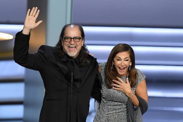 Sutradara Glenn Weiss melamar kekasihnya Jan Svendsen di Emmy Awards 2018./Istimewa