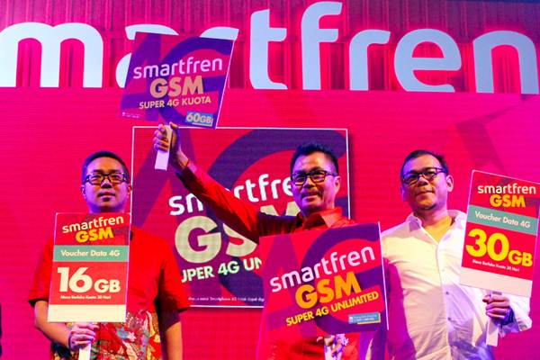  Peluncuran Produk Terbaru Smartfren