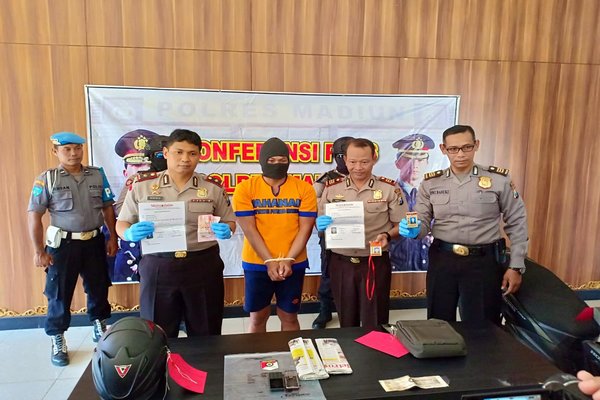  Wartawan Pemeras Guru di Madiun Terancam 9 Tahun Penjara