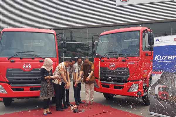  Astra UD Trucks Masuki Segmen Truk Kelas Ringan di Jatim