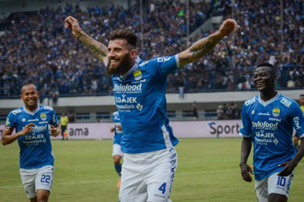  Liga 1 Jelang Pekan Ke-23, Persib Tak Terusik di Pucuk Klasemen