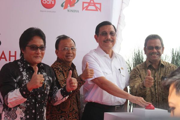  Menko Luhut Minta World Bank dan Universitas Udayana Kaji Penambahan Infrastruktur di Bali