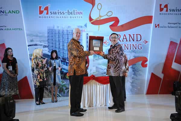  Hotel Swiss-Belinn ModernCikande Banten Resmi Beroperasi