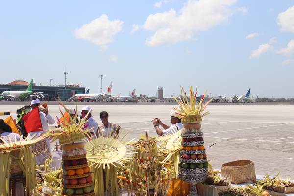  Pasca Lolos Verifikasi, Bandara Ngurah Rai Gelar Upacara Melaspas Perluasan Apron