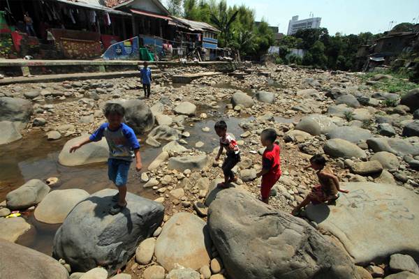  Kondisi Sungai Ciliwung saat Kemarau