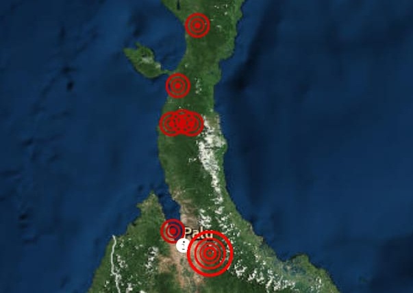  Tsunami Palu: Warga Mamuju Mengungsi ke Dataran Tinggi