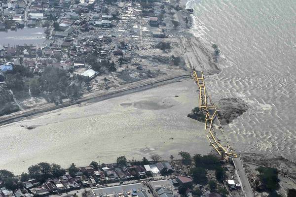  Gempa Palu-Donggala: Jalur Transportasi Mulai Terbuka