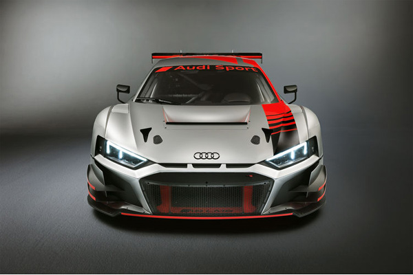  Audi R8 LMS GT3 : Evolusi Mobil Sport Pemenang Balap