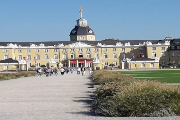  Mengenal Sejarah Jerman di Museum Karlsruhe