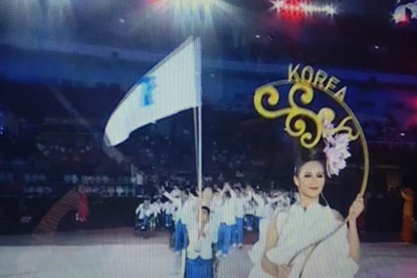  Dua Korea Berbaris Bersama di Asian Para Games 2018