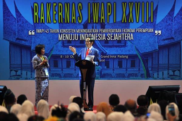  Presiden Jokowi Buka  Rakernas Iwapi