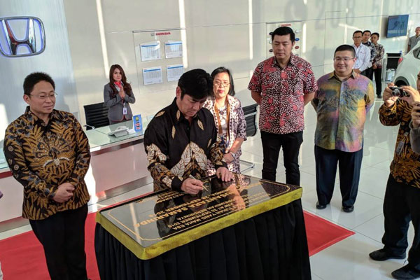  KINERJA PENJUALAN : Honda Turunkan Target 2018