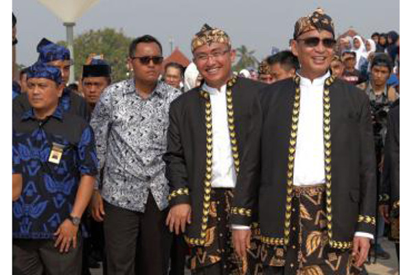  Gubernur Banten Bpk. Wahidin Halim Dan Wakil Gubernur Banten Bp. Andika Hazrumy 