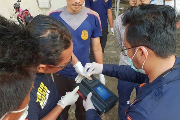  Mahasiswa Forensik Unair Bantu  Identifikasi Jenazah Gempa Palu