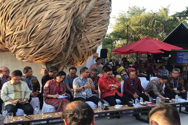  Menko Luhut: Fundamental Ekonomi Indonesia Bagus, tapi Perlu Kehati-hatian