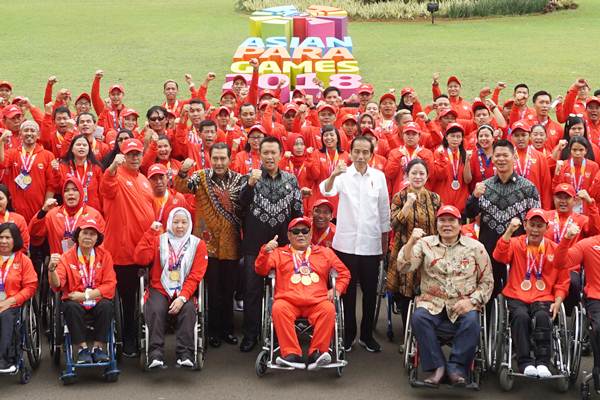  Presiden Jokowi Serahkan Bonus Atlet Asian Para Games 2018