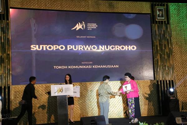  Sutopo Raih Penghargaan Komunikasi Indonesia 2018