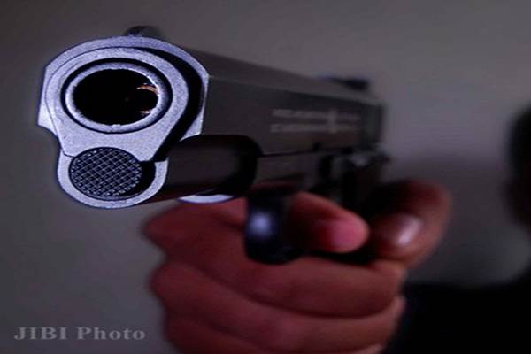  Begal Sepeda Motor di Tangerang Tembakkan Pistol Sambil Acungkan Jempol