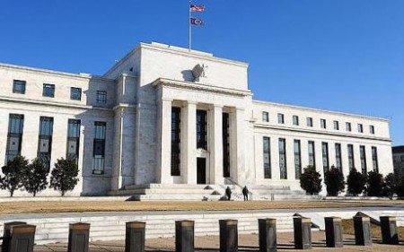  FED MINUTES: Seluruh Peserta Sepakat Kenaikan Fed Funds Rate