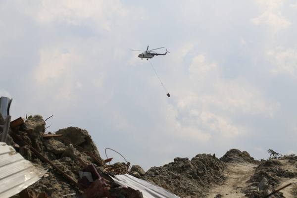  Gempa Sulteng, Helikopter MI-8 ‘Water-Bombing’ Wilayah Terdampak Likuifaksi