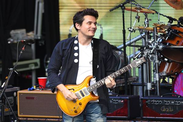  John Mayer dan Sederet Wanita  Cantik