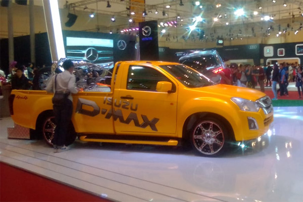  Isuzu D-Max Incar 25% Pasar Pikap 4x4 di Kalimantan