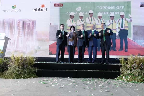  Intiland Gelar Topping Off Kondominium Graha Golf Surabaya