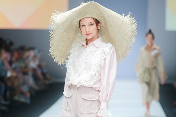  Ide-ide Segar di Jakarta Fashion Week 2019