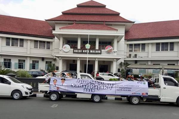  Malang Gelar Jalan Sehat Sadar Pajak Berhadiah Mobil