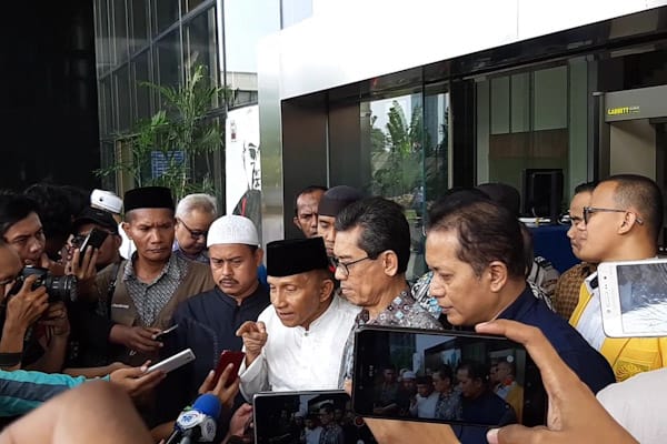  Gagal Temui Pimpinan, Amien Rais Janji Datangi KPK Lagi