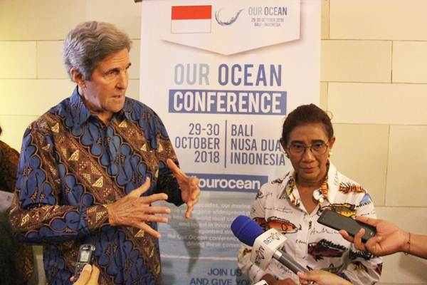  John Kerry dan Susi Pudjiastuti Gelar Konferensi Pers