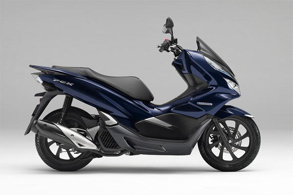  Honda PCX Hybrid Raih Forwot Motorcycle of the Year 2018