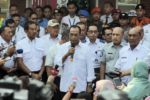  Pesawat Lion Air Jatuh: Menhub Pastikan Pencarian Korban Dilakukan 24 Jam