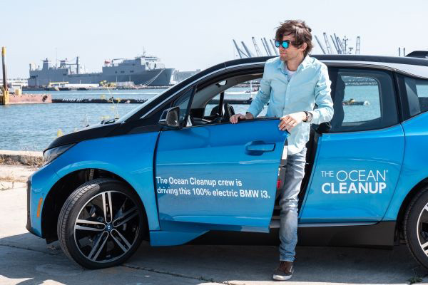  BMW i Beri Solusi Mobilitas The Ocean Cleanup