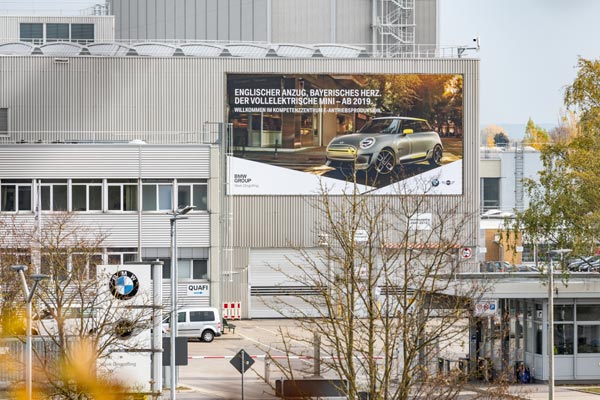  Pabrik BMW Dingolfing Siap Pasok Baterai MINI All-Electric Mulai 2019