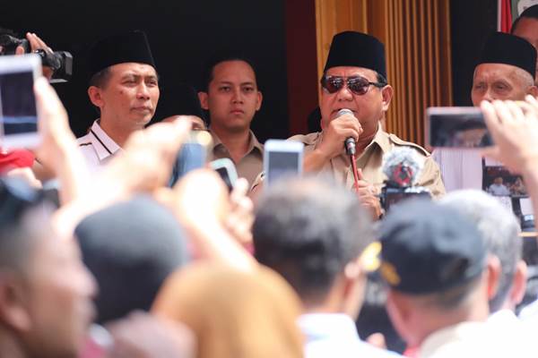  Prabowo Janji Sejahterakan Buruh, Guru, Polisi, dan TNI 