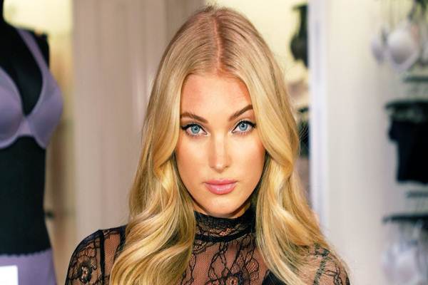  Elsa Hosk Terpilih Kenakan Victoria\'s Secret Fantasy Bra Seharga Rp15 Miliar