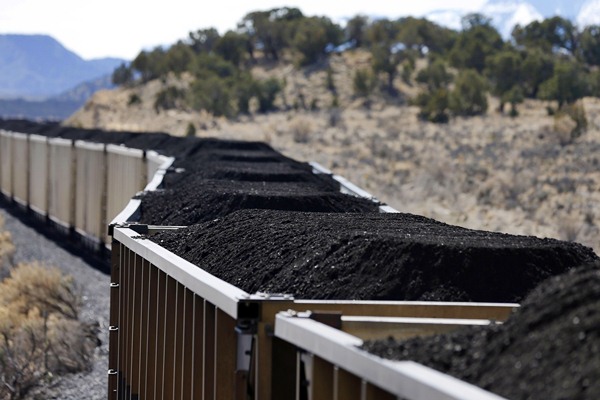 Penambangan batu bara./Bloomberg-George Frey