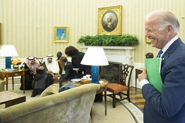 Pertemuan Raja Salman dan Presiden AS Barack Obama di Gedung Putih disaksikan Wapres AS Joe Biden/News.com.au