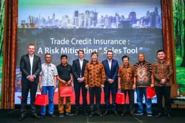  Asuransi Sinar Mas Gelar Seminar Trade Credit Insurance