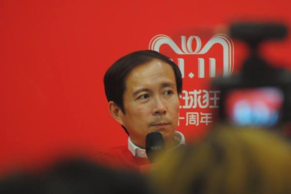  CEO Alibaba Group Daniel Zhang : Alibaba Beruntung Tahun Ini