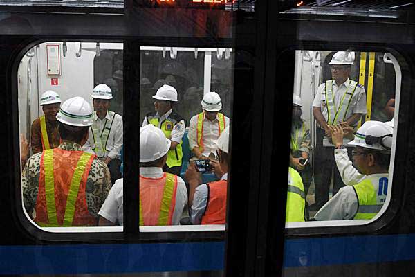  Gubernur Anies Baswedan Siapkan Subsidi Rp289 Miliar untuk Tiket MRT 