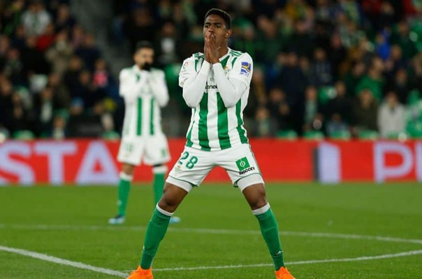  Arsenal Incar Bek Berbakat dari Real Betis