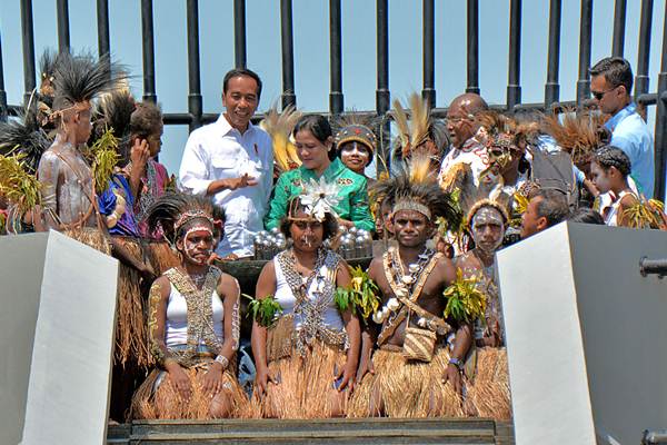  Presiden Jokowi Resmikan Monumen Kapsul Waktu di Merauke