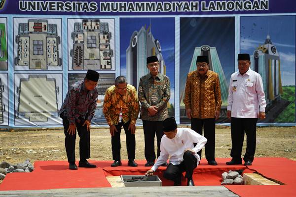  Peletakan Batu Pertama Pembangunan Tower Universitas Muhammadiyah Lamongan