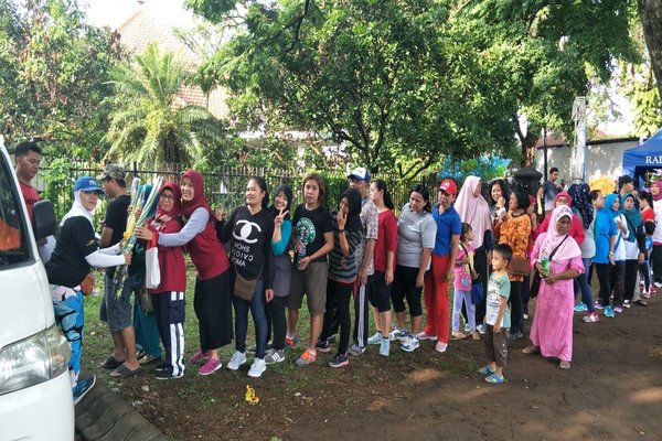  Minggu, 25 November, Ada Goyang 5.500 Payung di Malang