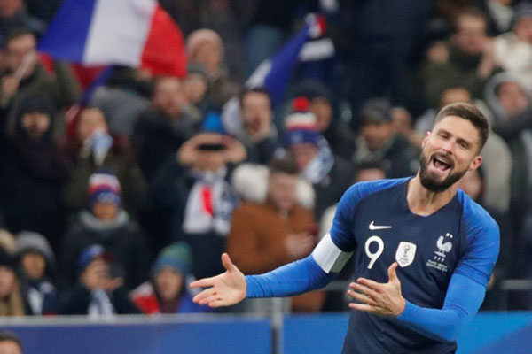  Gol Penalti Giroud Antar Prancis Atasi Uruguay Skor 1 - 0