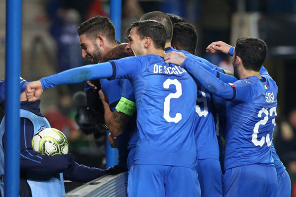  Gol Menit Terakhir Waktu Tambahan, Italia Sikat Amerika Serikat