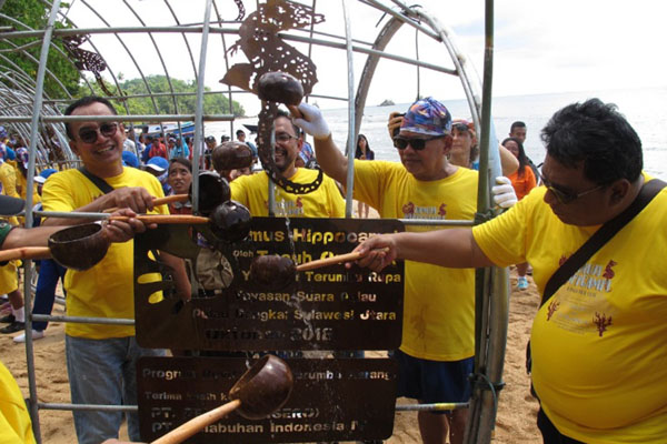  Pacu Wisata Maritim, Pelni Tenggelamkan Terumbu Karang Buatan di Sulut