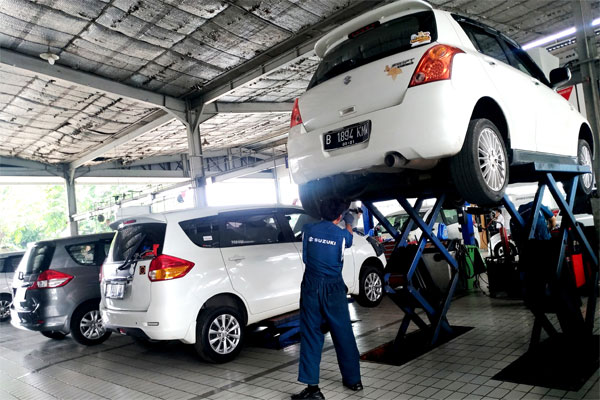  Suzuki Salurkan Bantuan Pasca Gempa dan Tsunami Rp1,2 Miliar